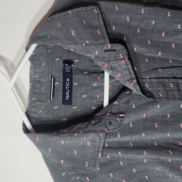 Nautica xl button down shirt - Picture 2 of 4